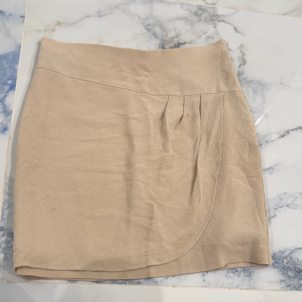 Ann Taylor Tan Mini Skirt size 0 neutral office casual comfort
